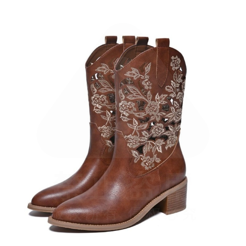 Embroidery On Leather - Retro Women Shoes Exquisite Genuine Leather