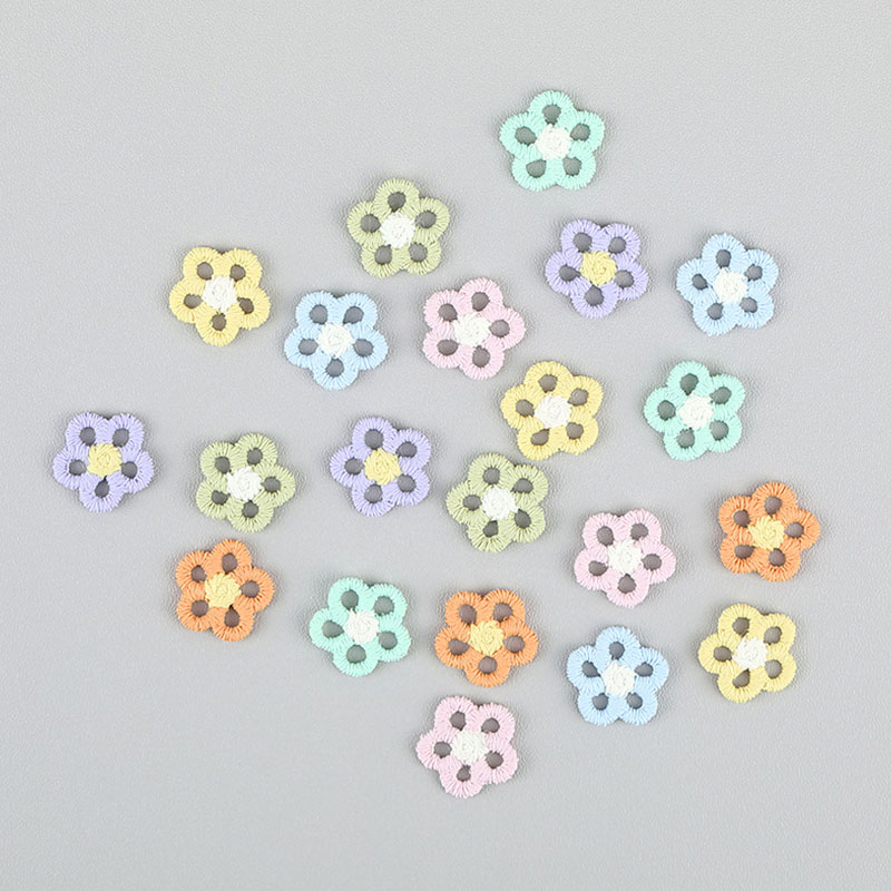 Embroidery On Socks - 30Pcs 1.5cm Plum Blossom Embroidered Patches