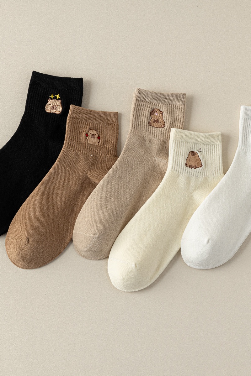 Cute Capybara Embroidery Women - огляд і ціна Embroidery On Socks