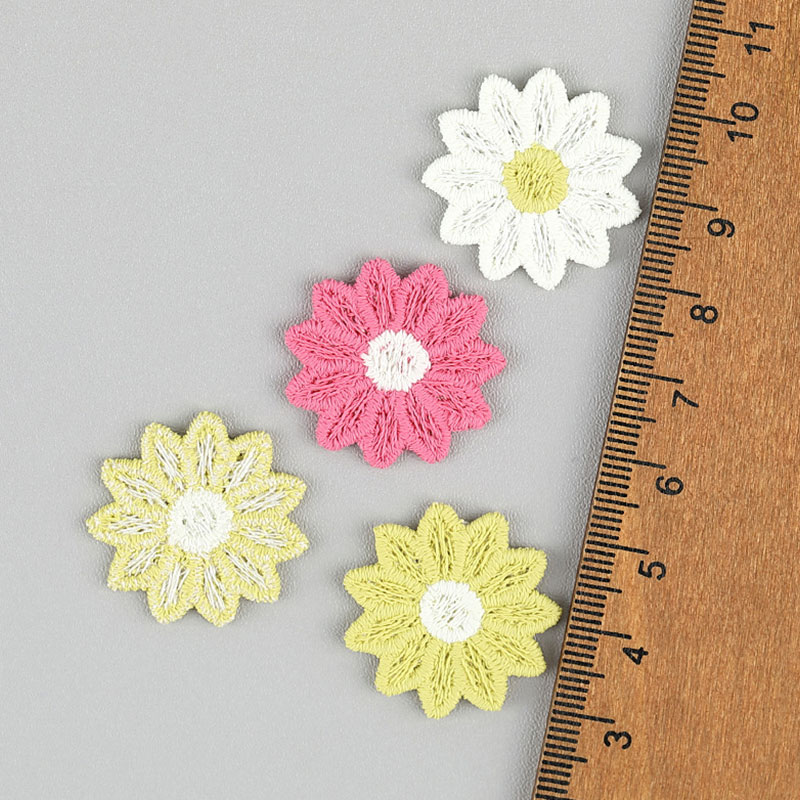 30Pcs 2.5CM Embroidered Sunflo - огляд і ціна Embroidery On Socks