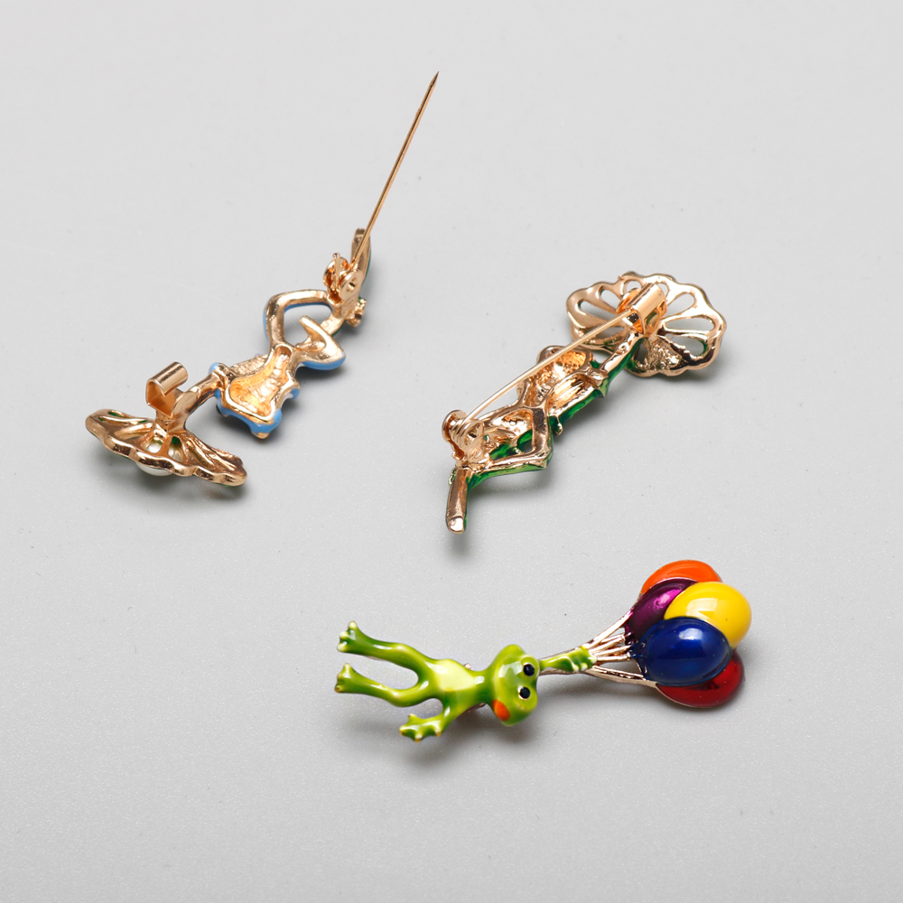 Enamel Frog Brooches for Women - огляд і ціна Embroidery Bali