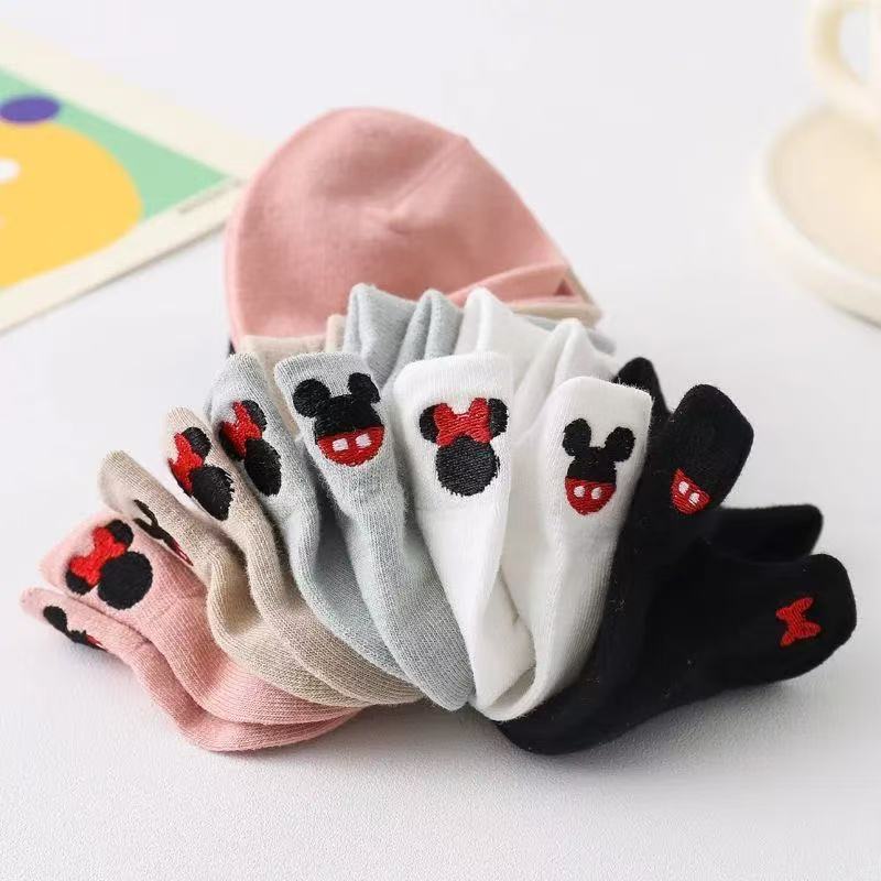 5 Pairs Of Spring And Summer U - огляд і ціна Embroidery On Socks