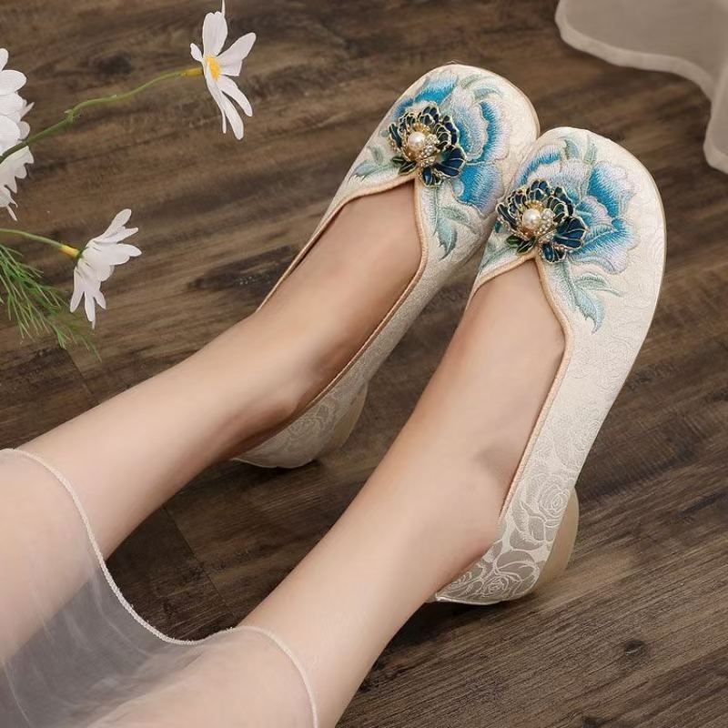 Woman Low Heel Embroidered Clo - огляд і ціна Embroidery Cloth